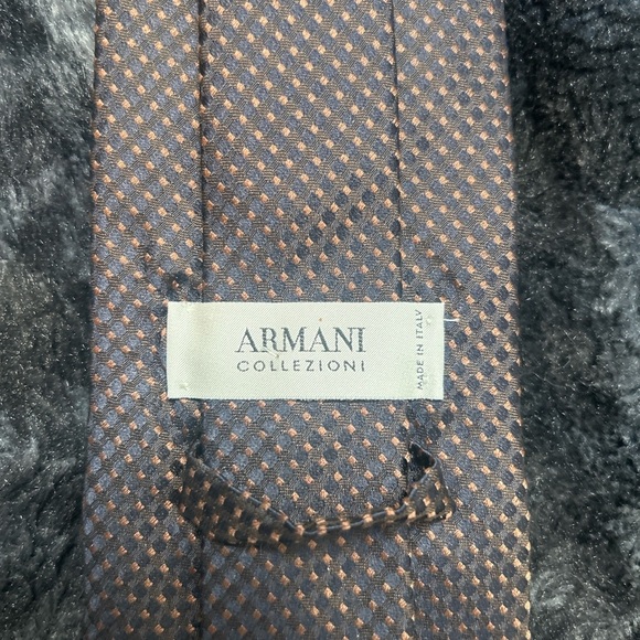 Armani Collezioni Dark Brown Patterned Tie - Picture 1 of 3